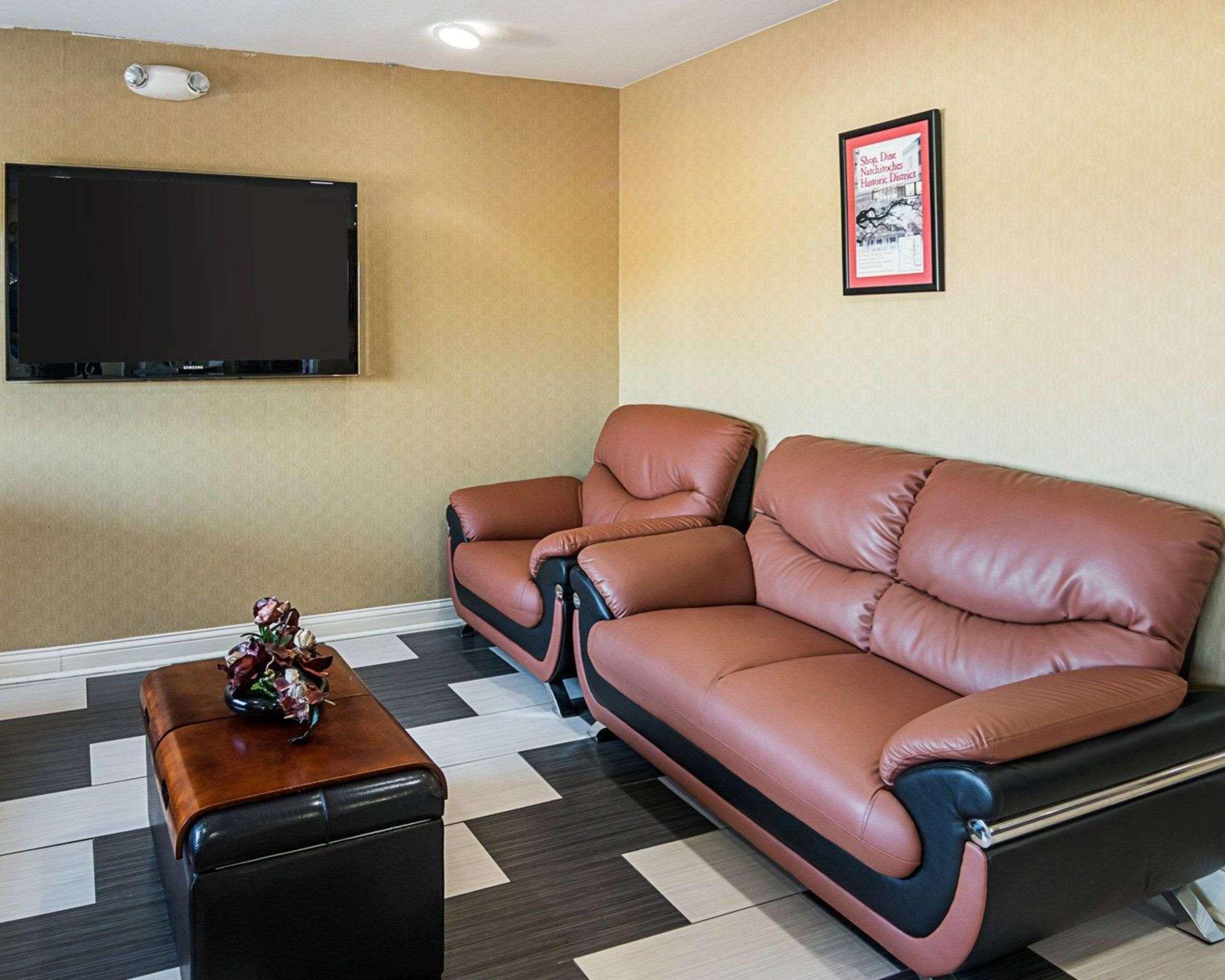 Econo Lodge Inn & Suites Natchitoches Buitenkant foto