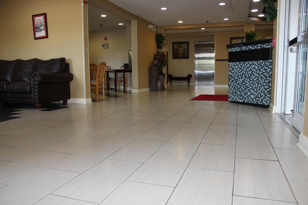Econo Lodge Inn & Suites Natchitoches Buitenkant foto