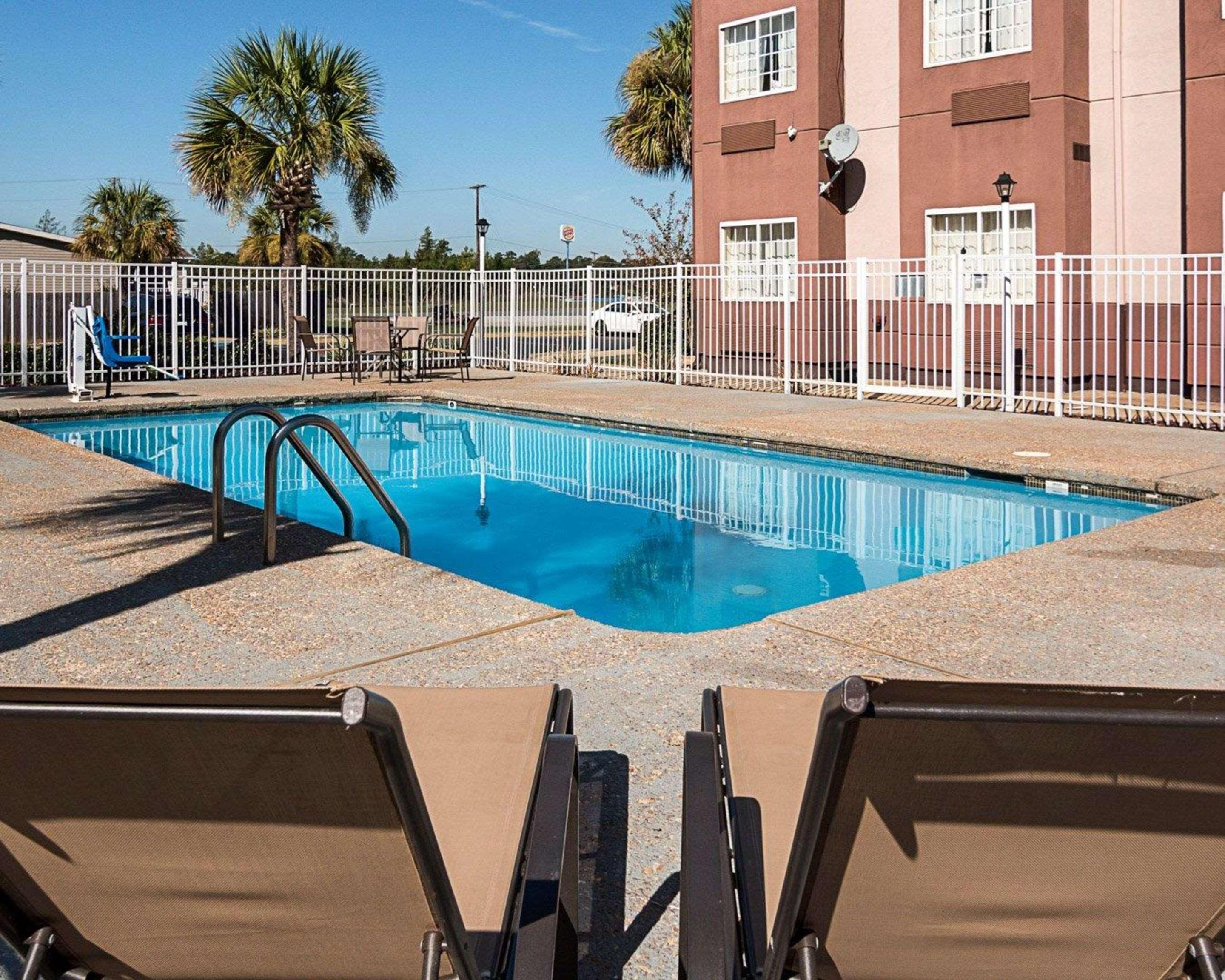 Econo Lodge Inn & Suites Natchitoches Buitenkant foto