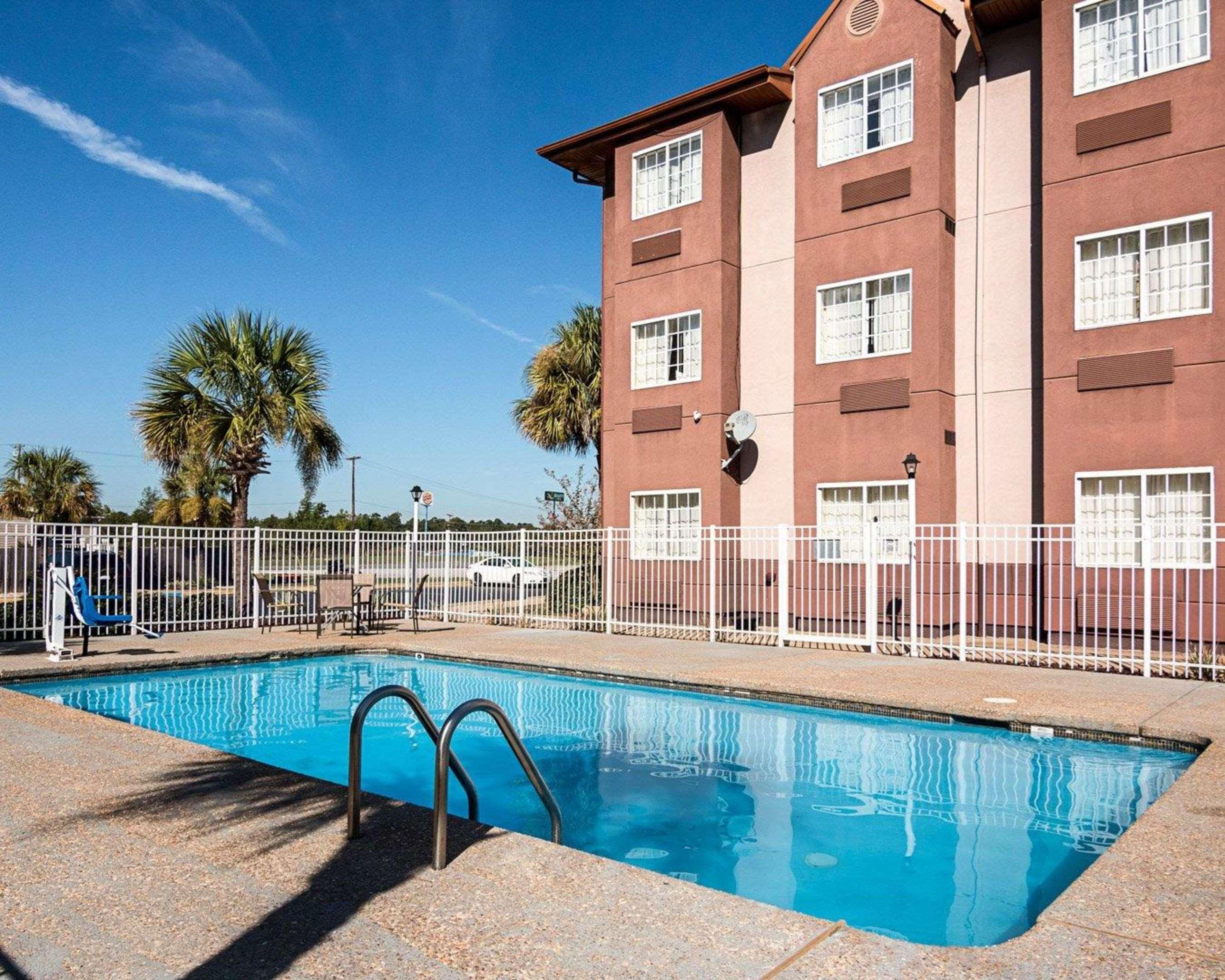 Econo Lodge Inn & Suites Natchitoches Buitenkant foto